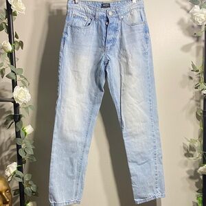 Women's Light Blue Straight Jeans